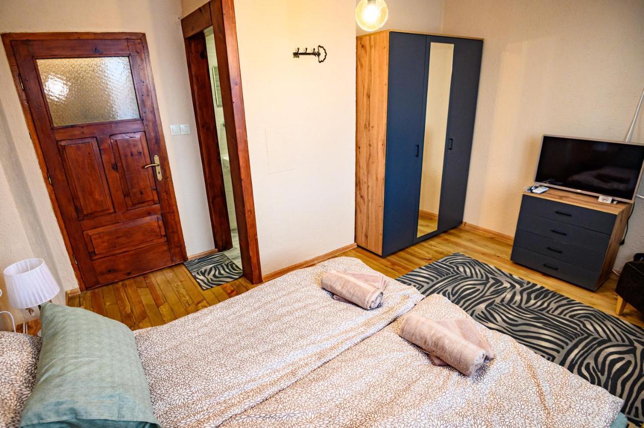 Lalev Guest House Bansko Exterior foto